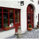 Cafe, Eingang und Kontaktpunkt